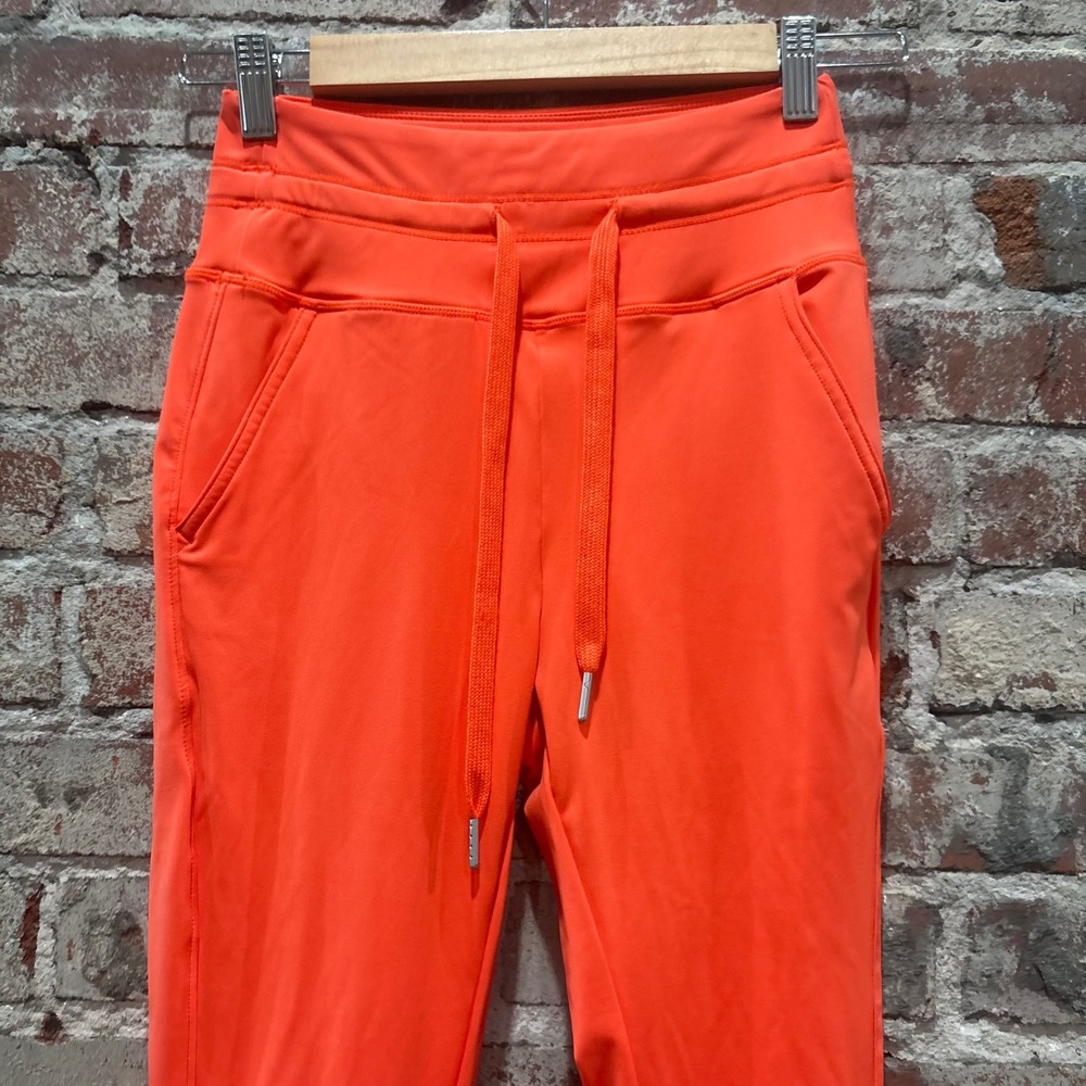 NWT Halara Softlyzero Plush High Waisted Drawstring Joggers in Tigerlily Size XS - Picture 8 of 10